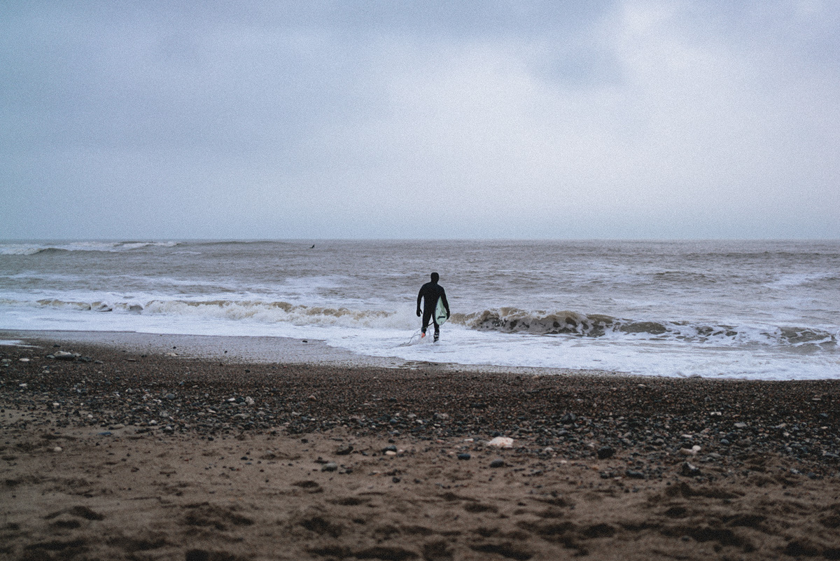 Surfer im Meer