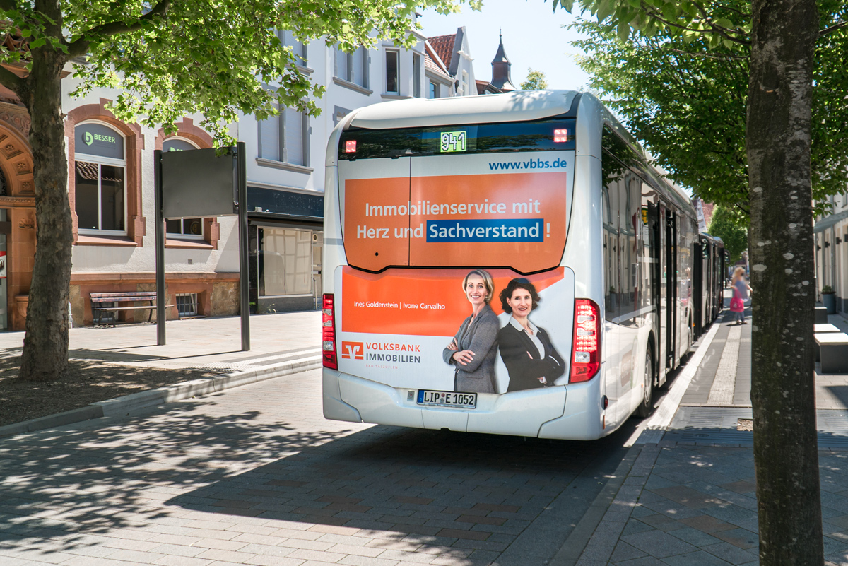 Volksbank Immobilien Bus in Bad Salzuflen