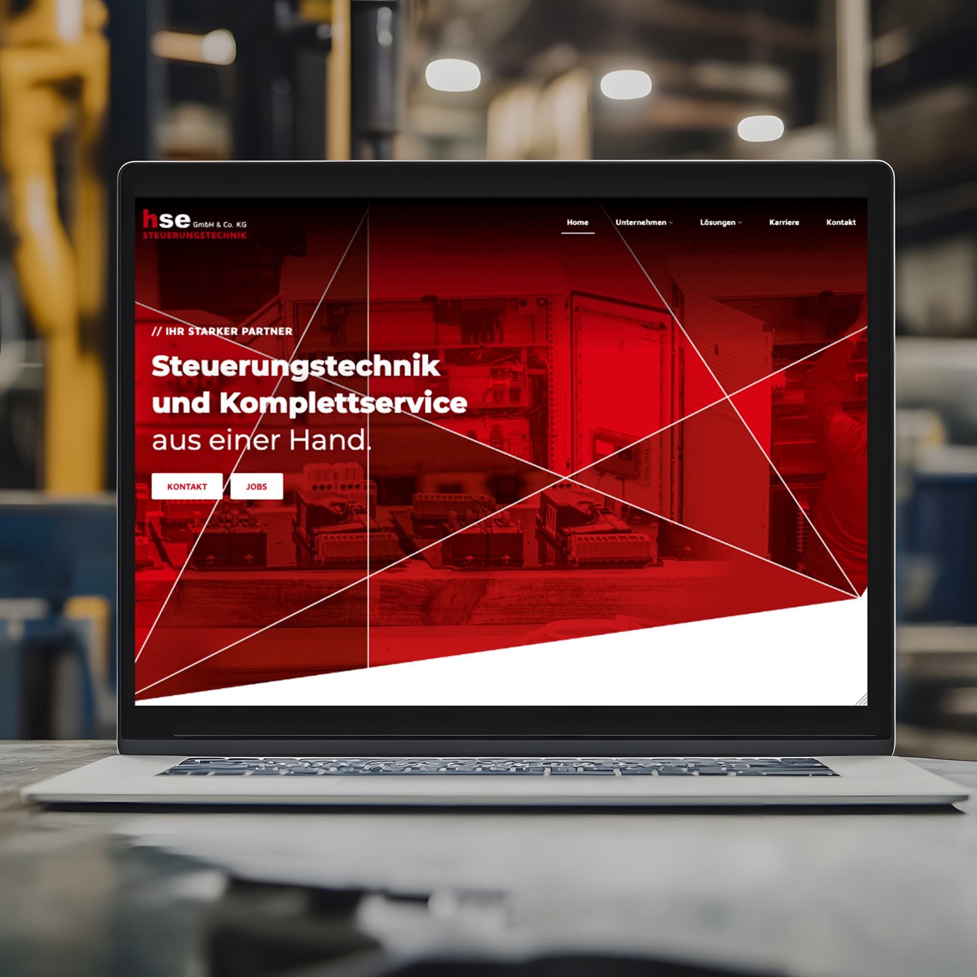 Ansicht hse Website auf einem Laptop